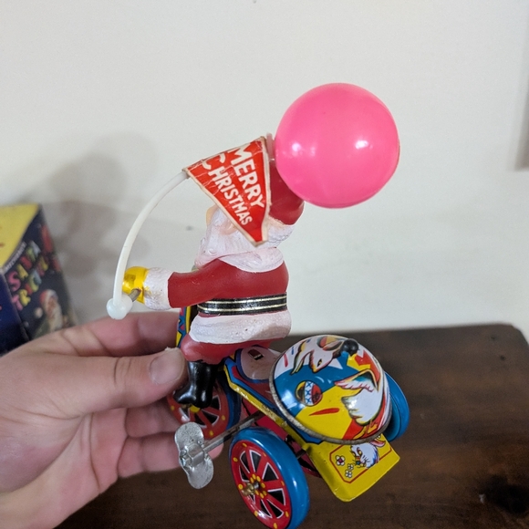 Vintage Mechanical Santa Tricycle Tin Litho Wind-Up Toy Original Box Holiday - Picture 4 of 9